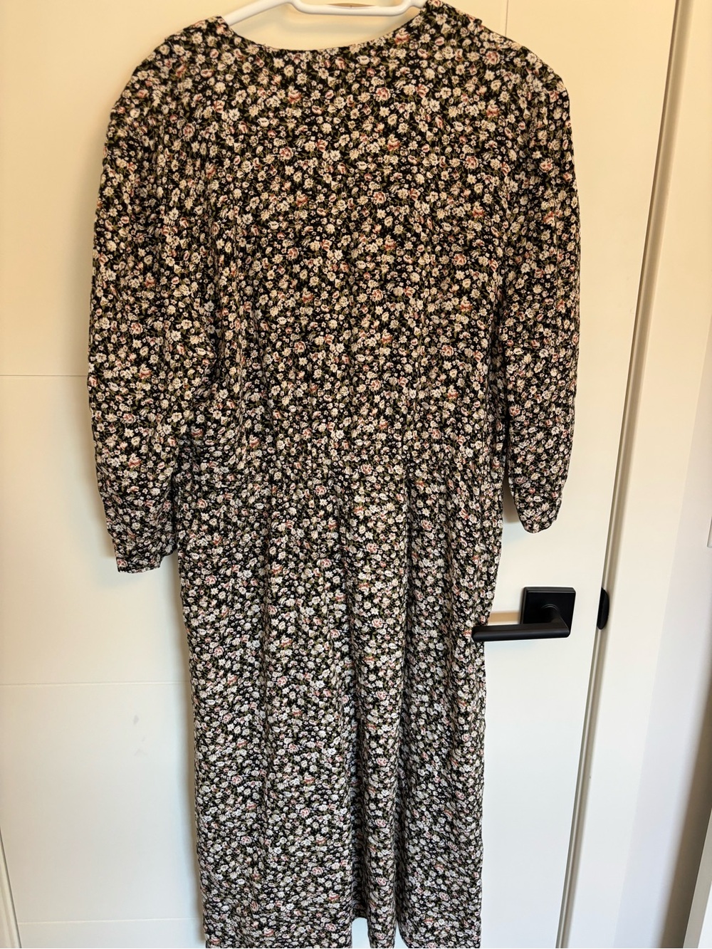 Vintage Panache Dress - Picture 2 of 5
